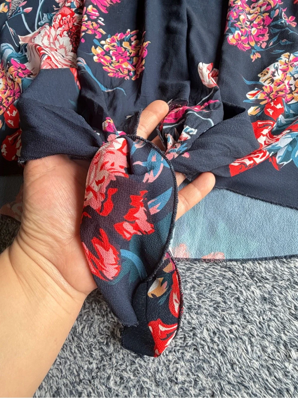 Off-Shoulder Navy Floral Tie-Front Women’s Top - Picture 6 of 7